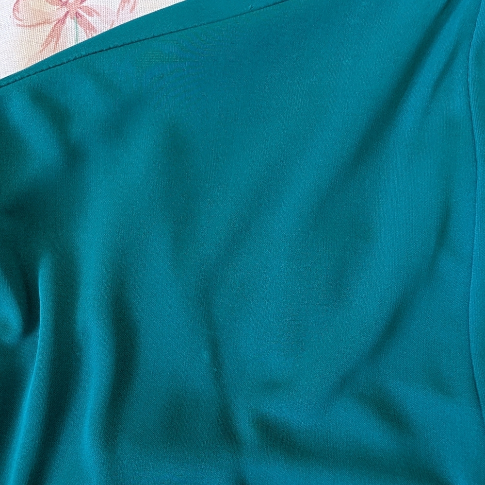 Natori Short Robe - Picture 9 of 12